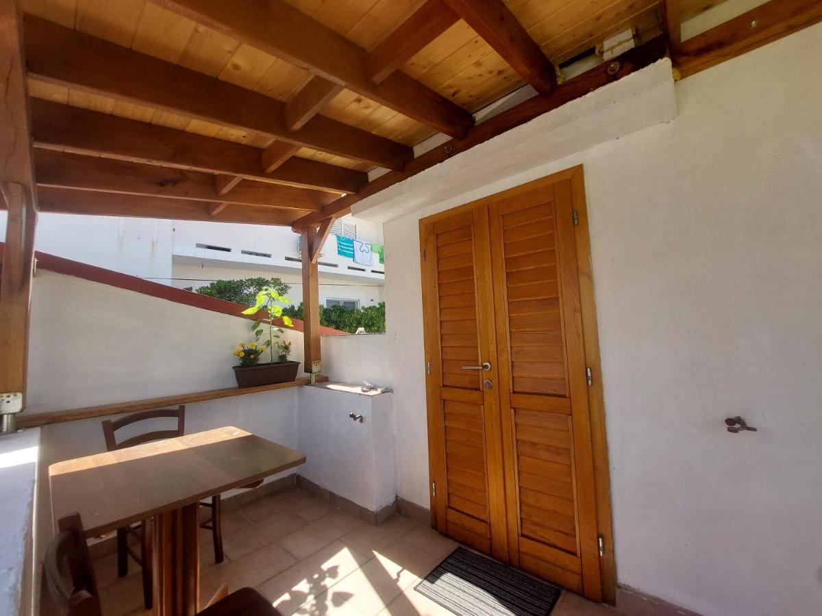 Studio Apartment Iva - 50 M From The Sea-Balcony Pag Town Esterno foto